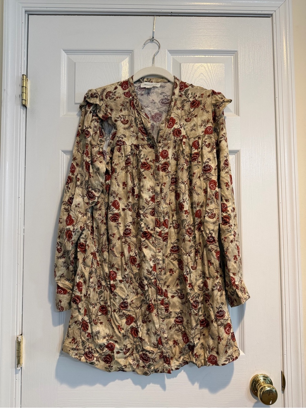 Treasure & Bond Cream Floral Long-Sleeve Smock Dress with Red Roses